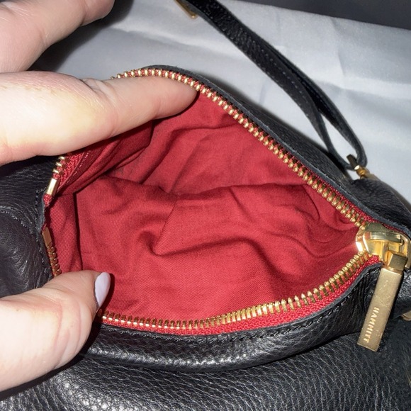 Hammitt VIP Sml Black Brushed Gold Red Zip Leather Clutch Crossbody Bag Purse - Picture 7 of 16